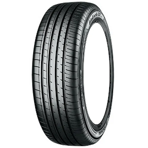 Yokohama Bluearth XT AE61E